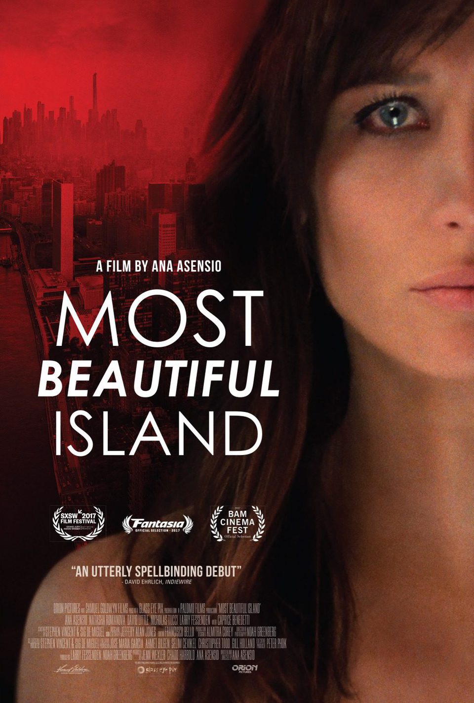Poster of Most Beautiful Island - póster 2