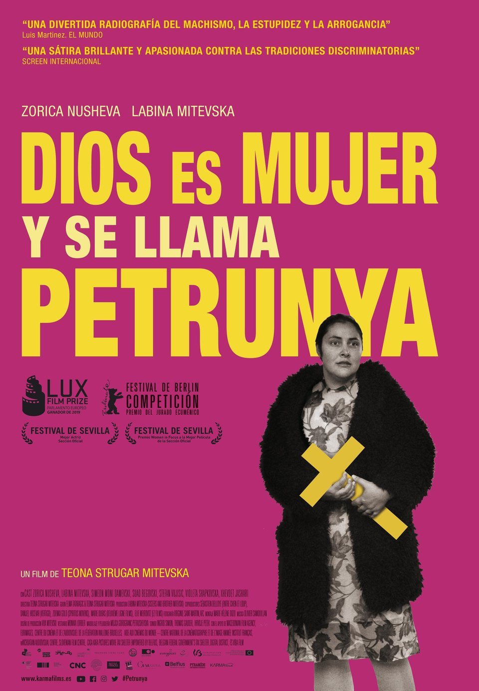 Poster of God Exists, Her Name is Petrunya - España