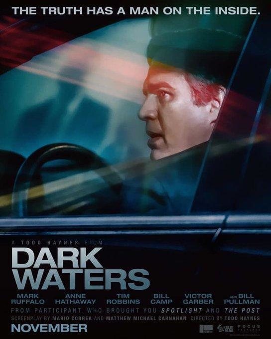 Poster of Dark Waters - Dark Waters
