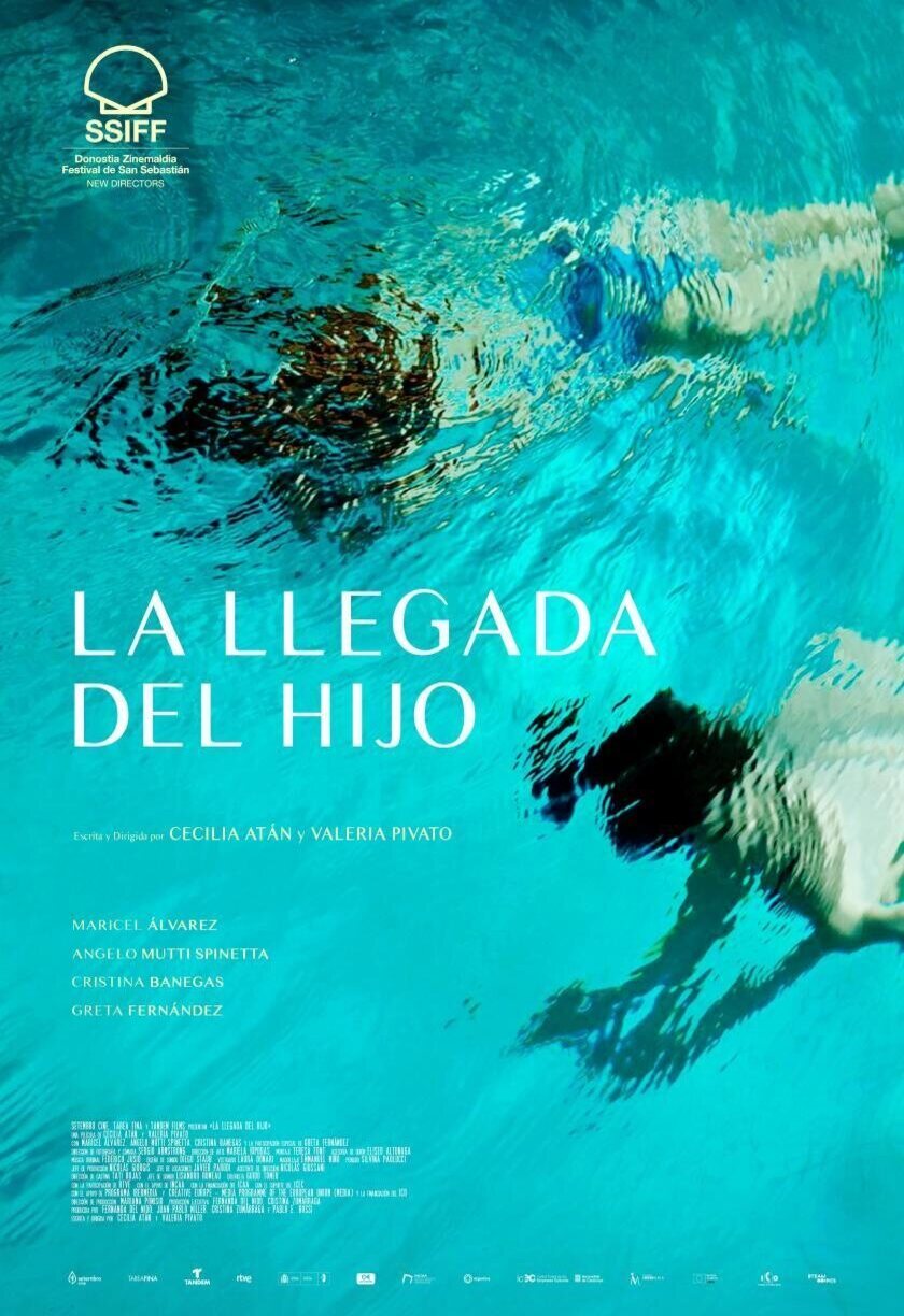Poster of Surfacing - Cartel 'La llegada del hijo'