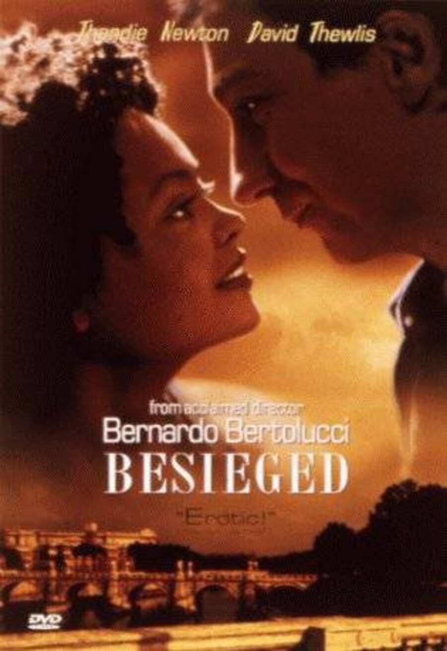 Poster of Besieged - EEUU