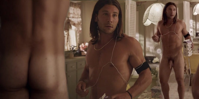Zach McGowan naked in 'Shameless'