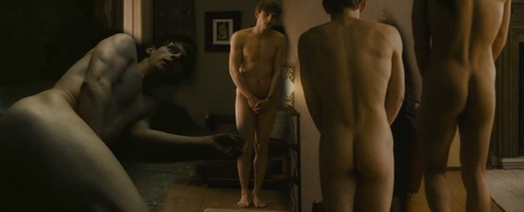 Jamie Bell totally naked shows his bottom in 'Hallam Foe'