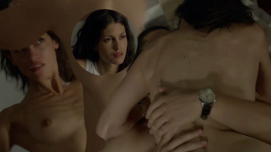 Nerea Barros naked shows her tits in a sex scene in 'El Príncipe'