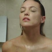 Elisa Mouliaa totally naked in 'Rabia' shows her ass and boobs