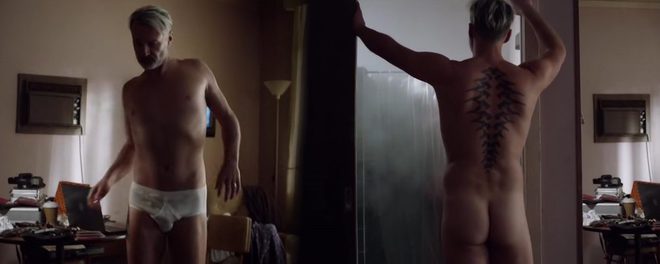 Julian McMahon naked in 'Hunters' shows his ass