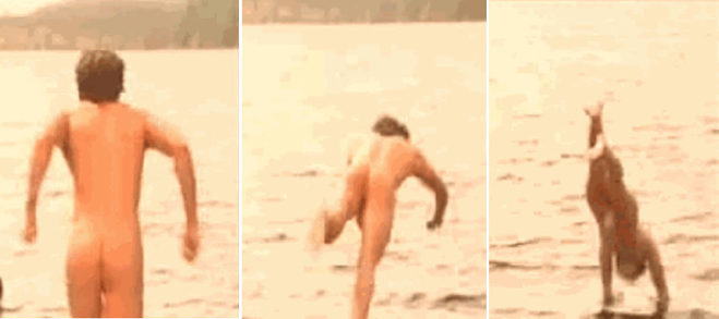 A completely naked Tom Welling shows his ass and penis