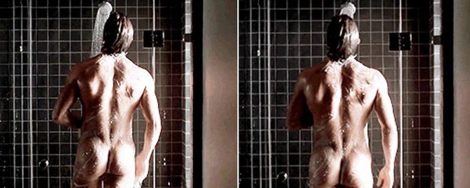 A completely naked Christian Bale shows his ass