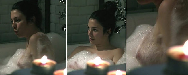 Blanca Suárez accidentally shows a boob in 'El Barco'