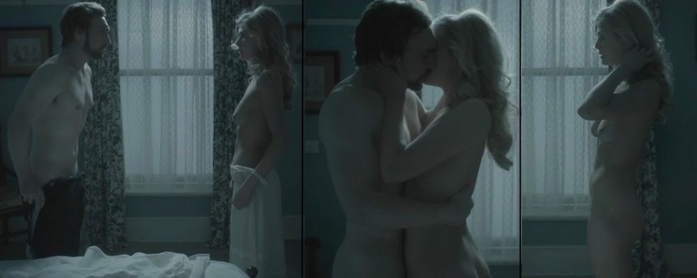 Rosamund Pike appears naked in 'Women in love'