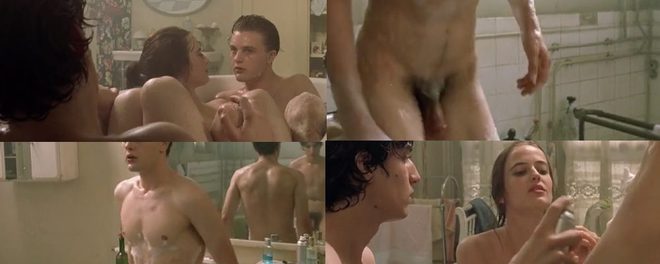 Michael Pitt and Louis Garrel show their penises in 'The Dreamers'