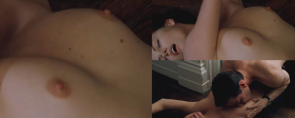 Charlize Theron shows her tits in 'The Devil's Advocate'