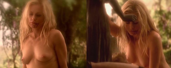 Anna Paquin shows her tits in 'True Blood'
