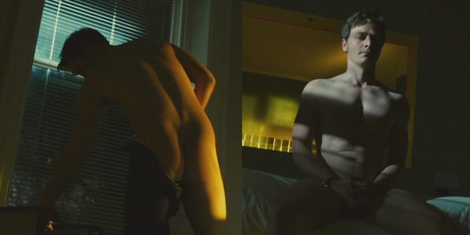 James McAvoy shows his ass in 'Trance'