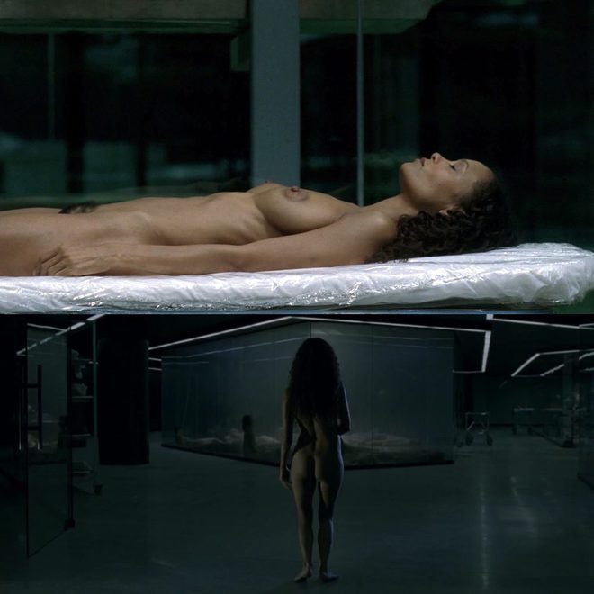 Thandie Newton naked in 'Westworld'