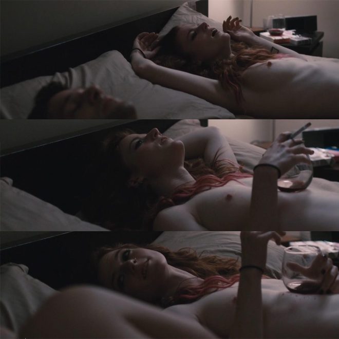 Rose Leslie shows her breasts on 'Sticky Notes'