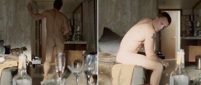 Daniel Craig shows his butt in 'Flashbacks of a Fool'
