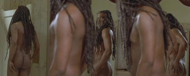 Samuel L. Jackson shows his butt in 'The Caveman's Valentine'