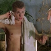 Ryan Phillippe shows his butt in 'Cruel Intentions'