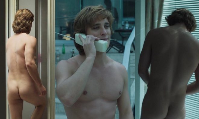 Diego Boneta shows his butt in 'Luis Miguel: La serie'