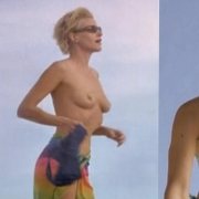 Anna Gunn shows her tits in 'Nobody's Baby'