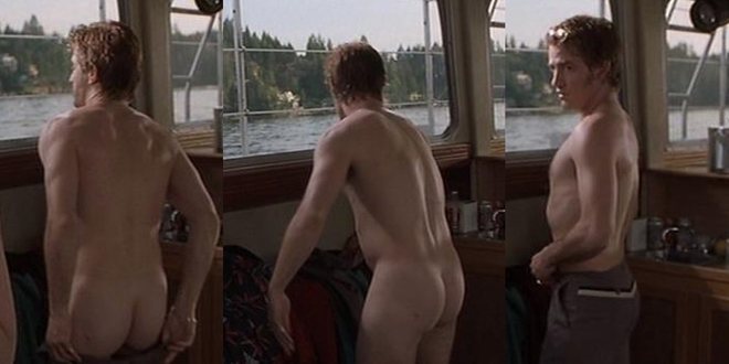 Dermot Mulroney shows his butt in 'Trixie'
