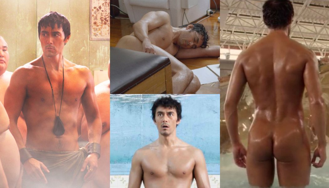 Hiroshi Abe, naked, shows his butt in 'Thermae Romae'