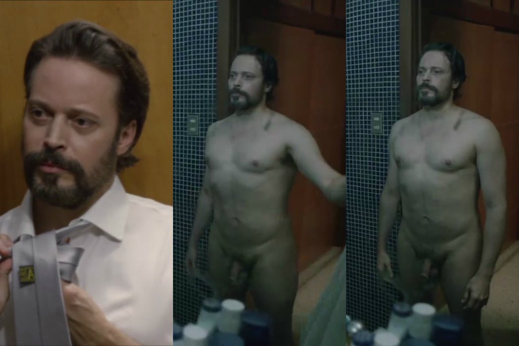Luis Fernández, naked, shows his penis in 'Tamara'