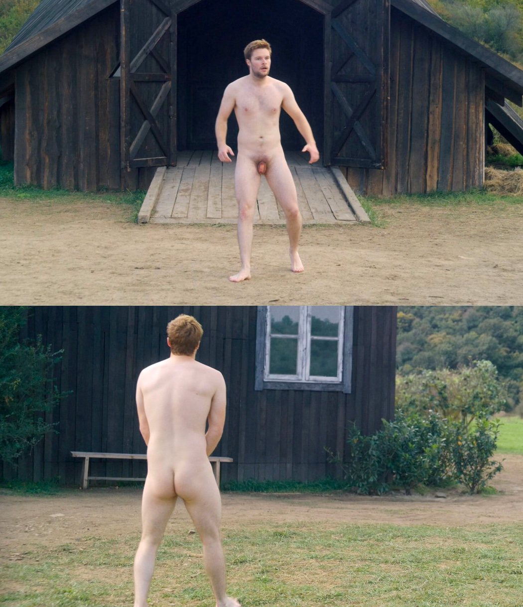 Jack Reynor naked showing his penis and bottom in 'Midsommar'