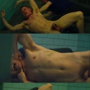 Jack O'Connell naked in 'Starred Up'