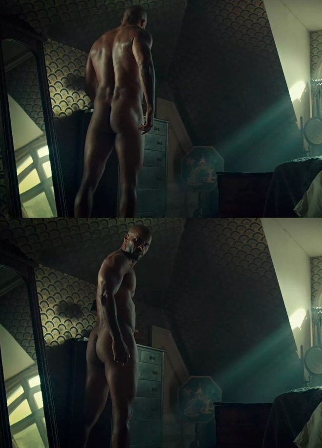 Ricky Whittle naked showing his butt in 'American Gods'