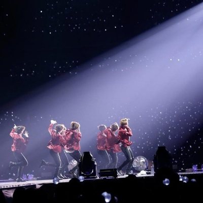 Burn the Stage: The Movie