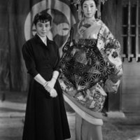 La mujer crucificada