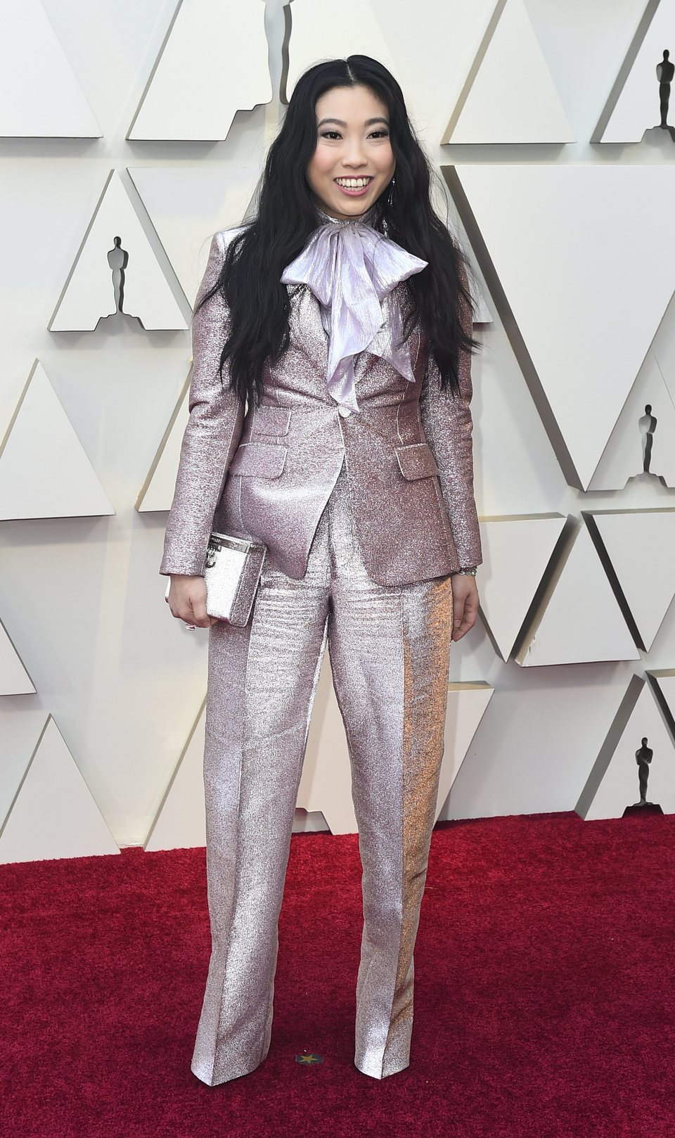 Awkwafina on the red carpet at the 2019 Oscars