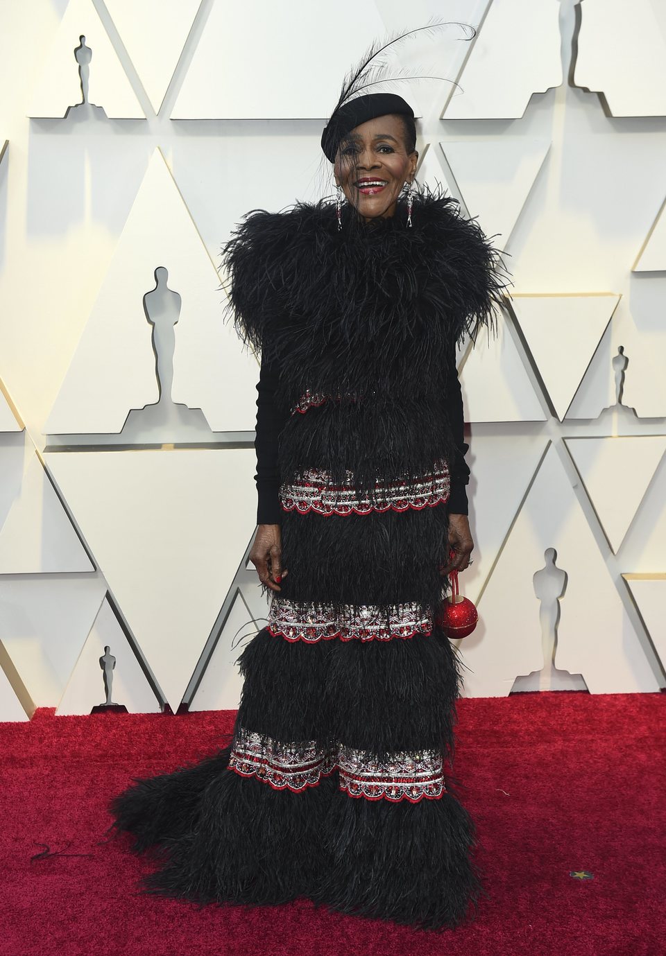 Cicely Tyson on the red carpet at the Oscars 2019