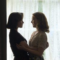 Foto de 'Tell It to the Bees'
