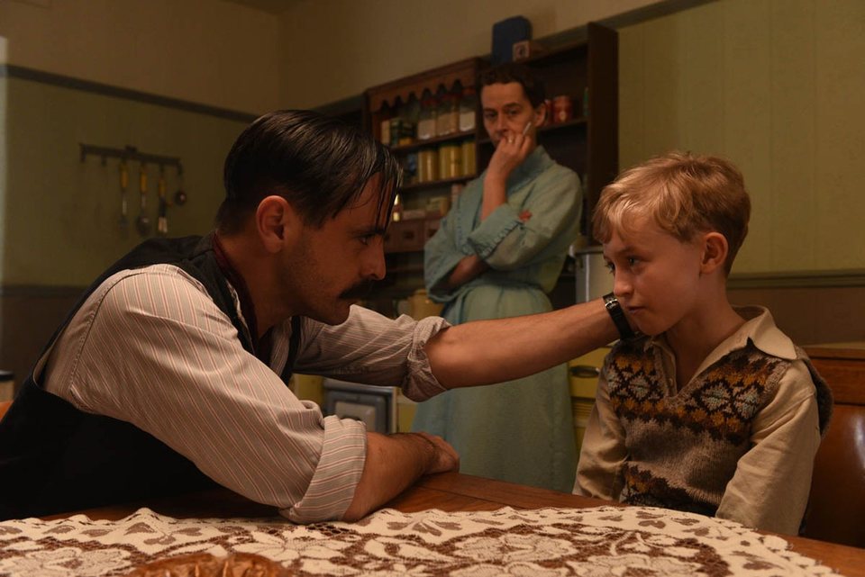 Imagen de la película Tell It to the Bees