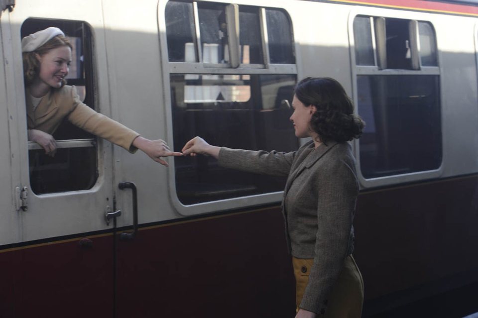 Imagen de la película Tell It to the Bees