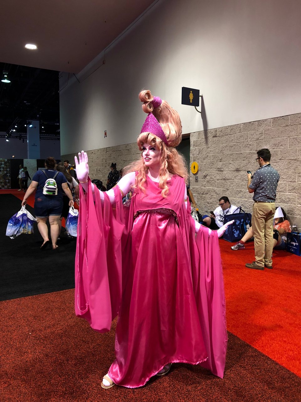 Fan dressed up as Era from 'Hercules'