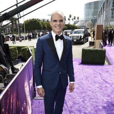 Michael Kelly arrives at the 71st Primetime Emmy Awards