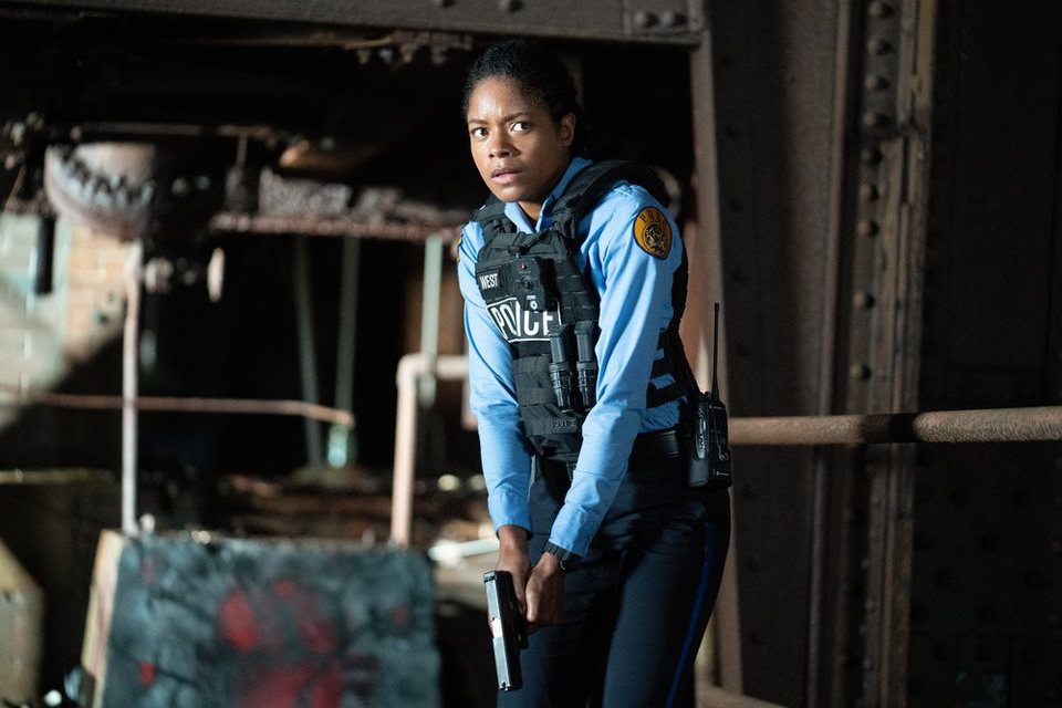 Imagen de la película Black and Blue