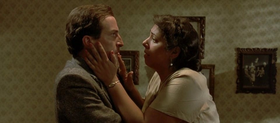 Imagen de la película Profundo carmesí