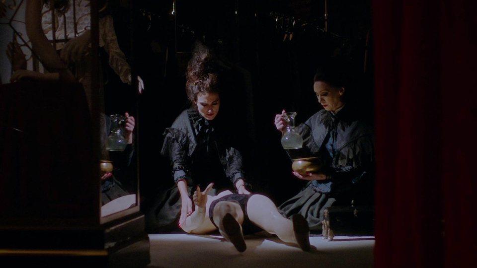 Imagen de la película In Fabric