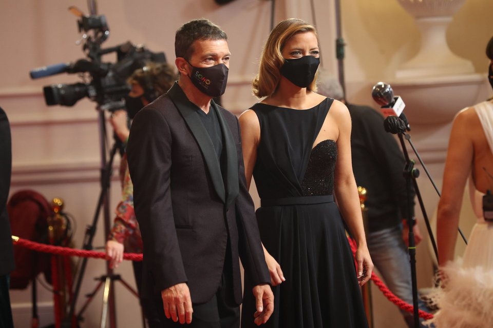 Antonio Banderas and Maria Casado at the Goya 2021 red carpet