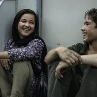 Hijos del sol (Sun Children)