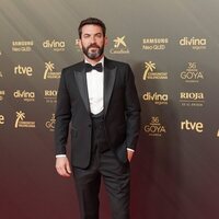 Arturo Valls at the red carpet of the 36h edition of the Goya Awards