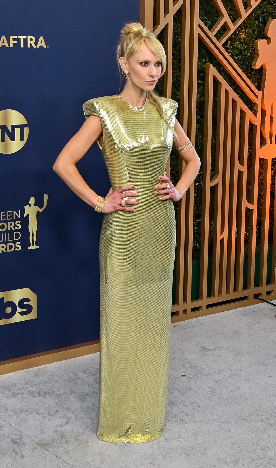 Juno Temple at the Screen Actors Guild Awards 2022