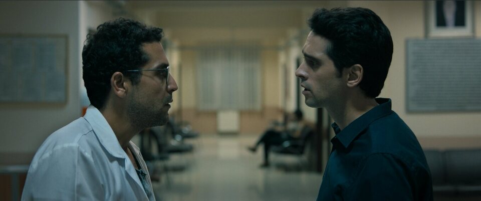 Imagen de la película Between Two Dawns