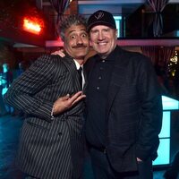Taika Waititi y Kevin Feige at the 'Thor: Love and Thunder' world premiere