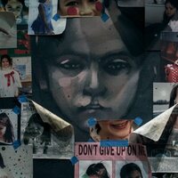 La huérfana: Primer asesinato